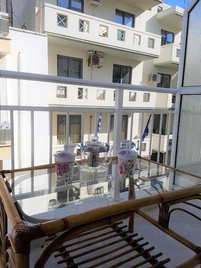 Betty'S Central Suite Александруполис Екстериор снимка